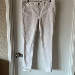 White American eagle size 6 short jeggings